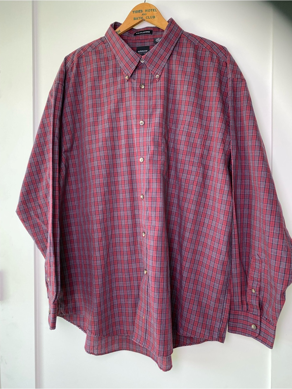 Arrow Red and Blue Plaid Wrinkle Free Button-Down Shirt XL